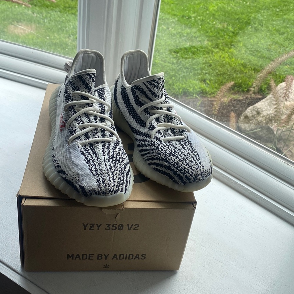 Yeezy 350 “Zebra”